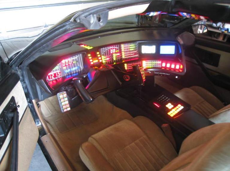 KITT-Replica-3